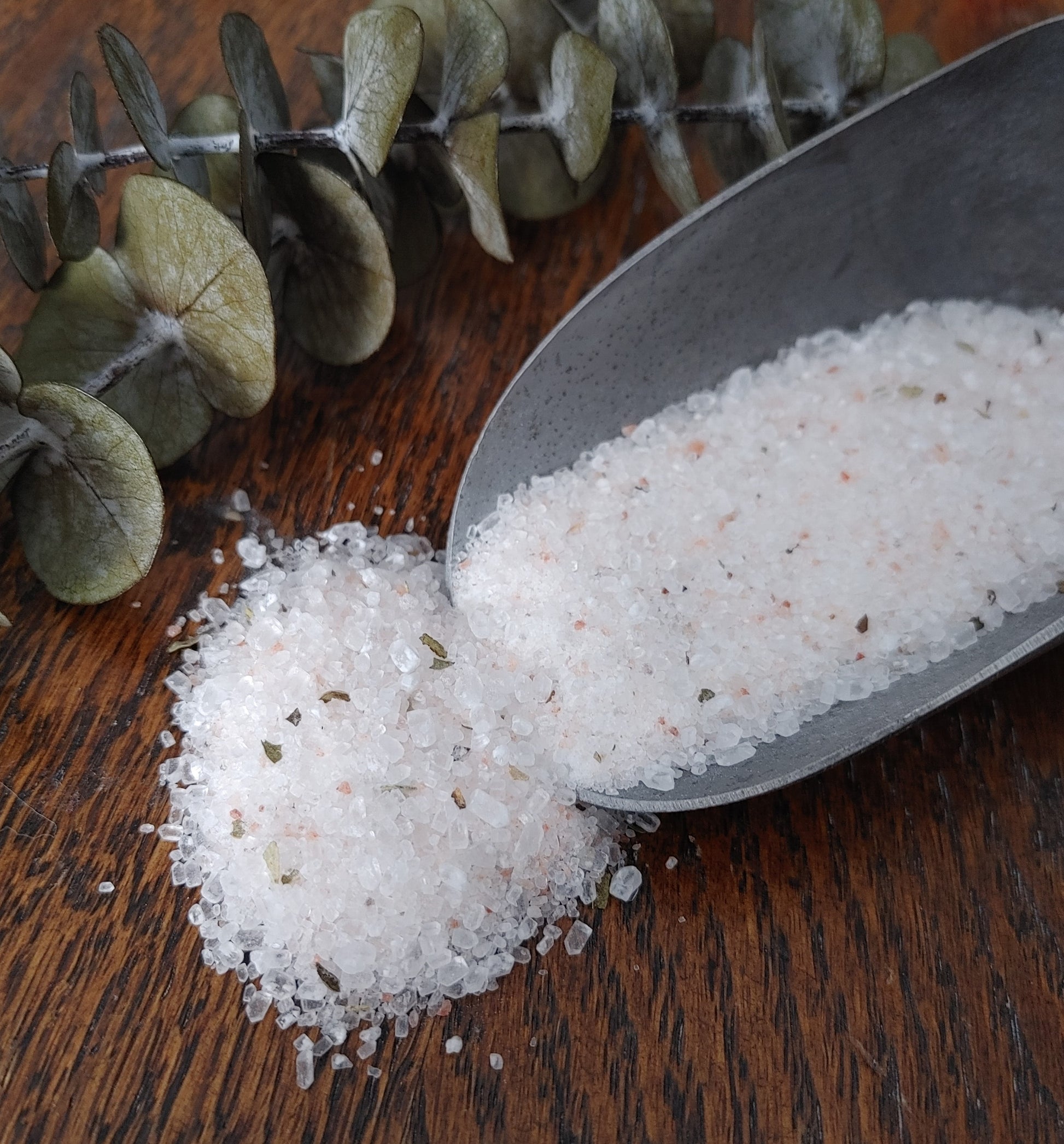 eucalyptus peppermint essential oil bath salt sinus relief